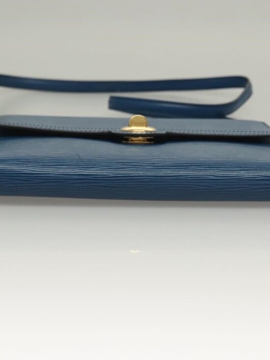 Authentic LOUIS VUITTON Epi Pochette Arche Shoulder Bag Blue M52575 LV - Picture 12 of 16